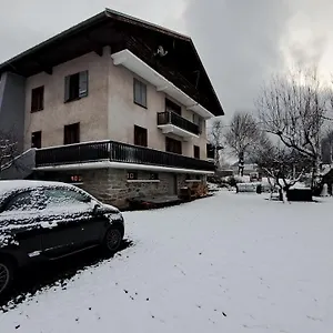 Appartement Tres Bel Dans Maison Avec, Séez